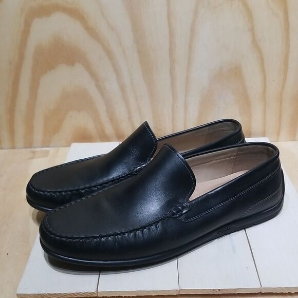 ECCO 'Classic Moc 2.0' MenBlack Leather Loafers EUR 47 | US 13 - Picture 3 of 8